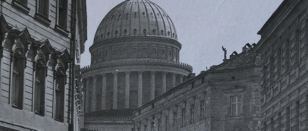 Das Buch von Ludwig Sternaux ist neu aufgelegt worden