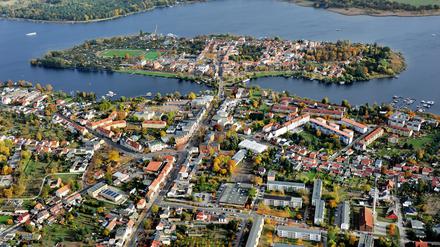 Kampf um die "Lufthoheit"? Die Jungpolitiker der Wählervereinigung Stadtmitgestalter polarisieren in Werder (Havel).