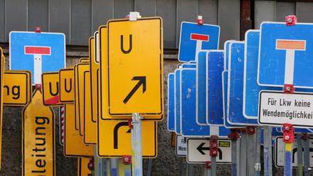 Wegen Bauarbeiten gibt es zahlreiche Umleitungen und Sperrungen.