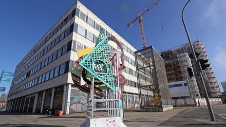 Über den Standort von Rechenzentrum und Garnisonkirche wird diskutiert.