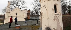 Das Kleine Schloss bekommt in den kommenden Monaten einen frischen Putz und einen neuen Anstrich.