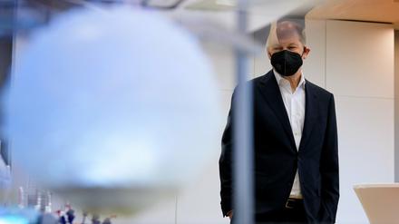 SPD-Kanzlerkandidat und Bundesfinanzminister Olaf Scholz bei der Tour durch Potsdam. 