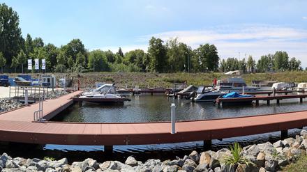 Der Hafen in Teltow bekommt nun bald sein Hafengebäude mit Gastronomie.