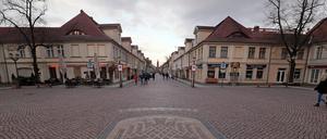 Auch in der Brandenburger Straße müssen viele Geschäfte wieder dicht machen.