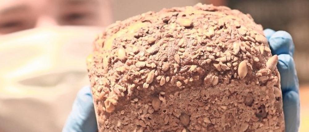 Jeder Laib zählt. Das Mühlensteinbrot wird für einen Monat zum Kulturbrot.