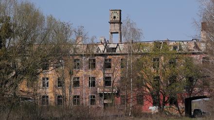 In solchen alten Bauten vor Ort will der Investor Deutsche Wohnen neue Wohnungen schaffen.