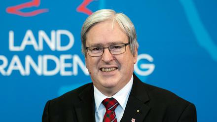 Jörg Steinbach (SPD) ist seit 2019 Minister für Wirtschaft und Arbeit von Brandenburg.