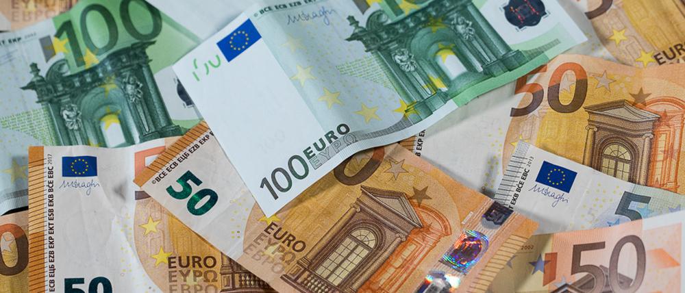 Die Pandemie reißt ein Loch in die Stadtkasse. 