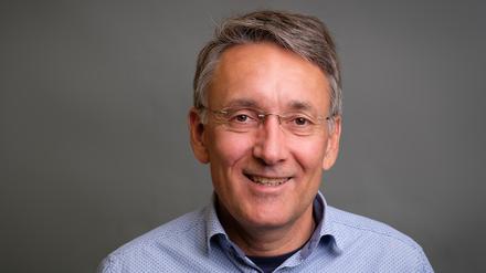 Pete Heuer (SPD) ist seit 2019 Vorsitzender der Stadtverordnetenversammlung der Stadt Potsdam.