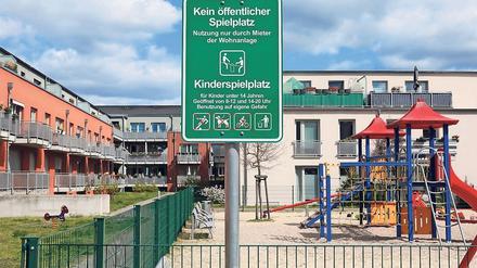Verwaist. Die umzäunte Anlage wurde „Spielplatz der Schande“ getauft.