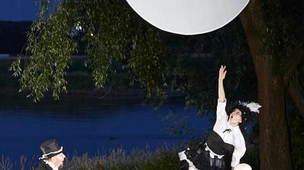 Die 15. Lange Nacht freier Theater ist erstmals digital geplant. Sie findet am 8. Mai statt, unter anderem mit dem Theater des Lachens und "La Luna - Eine Reise zum Mond"