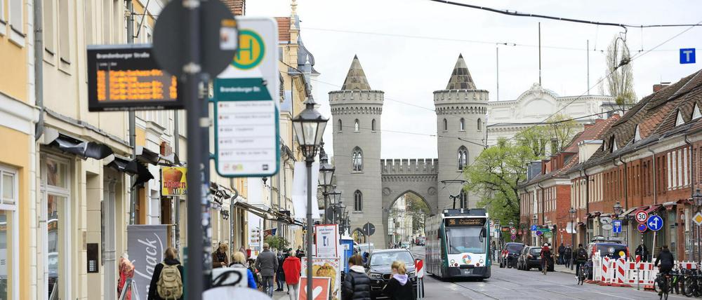 Wenig los in der Friedrich-Ebert-Straße am Dienstag