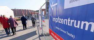 Das Potsdamer Impfzentrum ist in der Metropolishalle untergebracht.