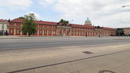 Der Bauausschuss wünscht sich etwas mehr Grün vor dem Filmmuseum