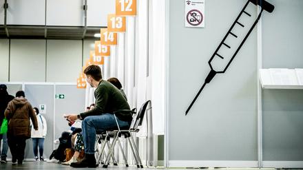 Brandenburg will die Impfberechtigung auf weitere Berufsfelder ausweiten.