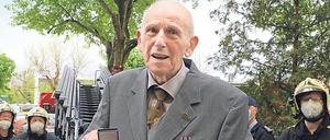 1943 ist Gerd Brademann in die Freiwillige Feuerwehr Drewitz eingetreten. Nun erhielt der 91-Jährige eine Ehrenmedaille.