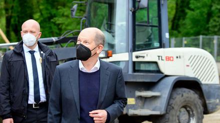 SPD-Kanzlerkandidat Olaf Scholz (r.) besuchte am Freitag eine Kita-Baustelle der Hoffbauer-Stiftung.