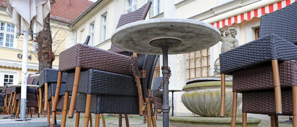 Noch sind Potsdams Lokale geschlossen. Stadtchef Schubert hofft auf Pfingsten, wenn die Inzidenz weiter sinkt. 