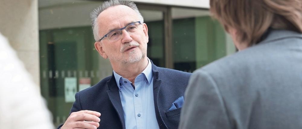 Verteidigung. Der Chef der Kassenärztlichen Vereinigung, Peter Noack im Gespräch.