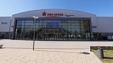 Am Sonntag durften wieder Zuschauer in die MBS-Arena in Potsdam den 1. VfL Potsdam anfeuern.