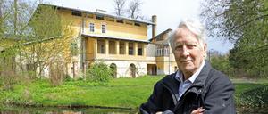 Joachim Schmidt ist Nachfahr des Hofgärtners Carl Handtmann, der in der Meierei am Kuhtor lebte.