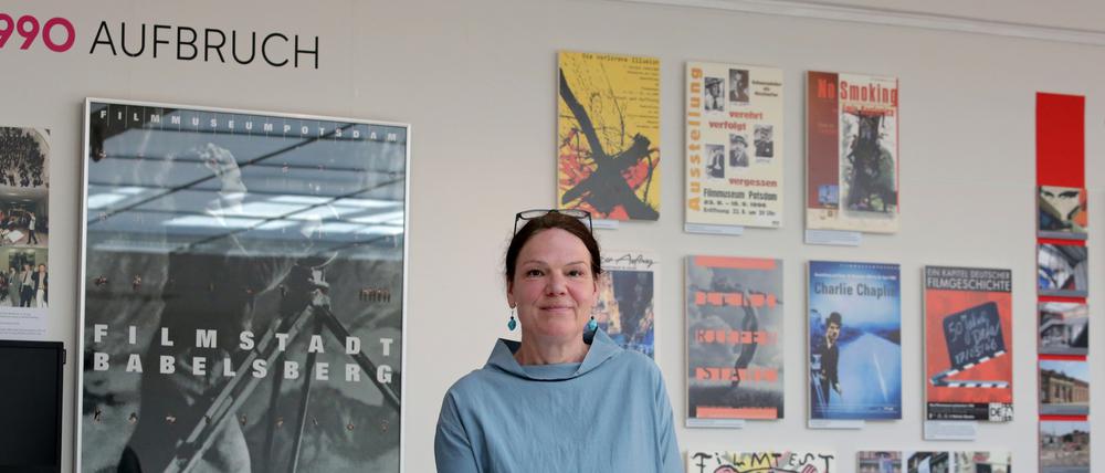 Dorett Molitor, die Kuratorin der Ausstellung „40 Jahre Filmmuseum Potsdam“.