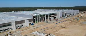 Das Baugelände der Tesla-Gigafactory.