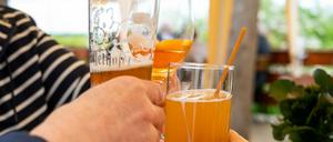 Nur wenn es keine Innengastronomie gibt, entfällt die Testpflicht für die Gäste auf der Terrasse.