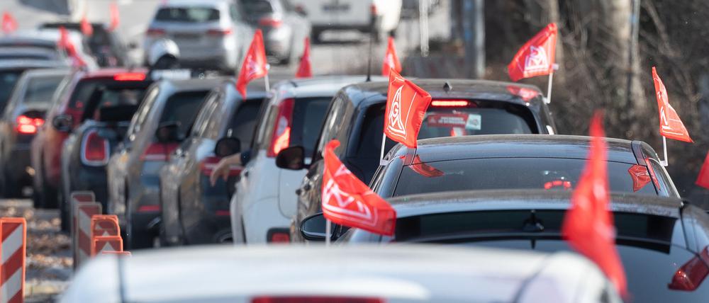 Der Protest richtet sich laut IG Metall gegen die vergleichsweise niedrigen Einkommen und Ausbildungsvergütungen (Symbolbild).