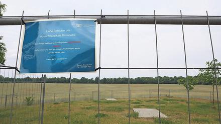 Nicht sicher? Die Stadt ließ den Aussichtspunkt an der Feldflur sperren.