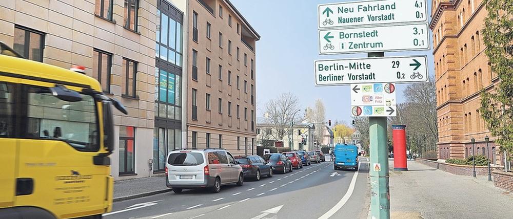 Nadelöhr. Ab 15. Juli geht hier erstmal gar nichts mehr. Die Belehrtstraße wird für Bauarbeiten voll gesperrt.
