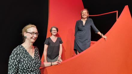 Frauenspitze. Geschäftsführerin Petra Kicherer, Chefdramaturgin Bettina Jantzen und Intendantin Bettina Jahnke vom Hans Otto Theater.