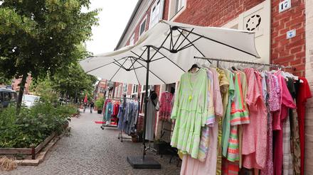 Die Kunstform kann am heutigen Freitag in der Benkertstraße im Holländischen Viertel beobachtet werden.
