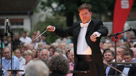 Klassik am Weberplatz findet 2021 wieder statt, auch Knut Andreas (hier im Jahr 2018) wird wieder dirigieren. 