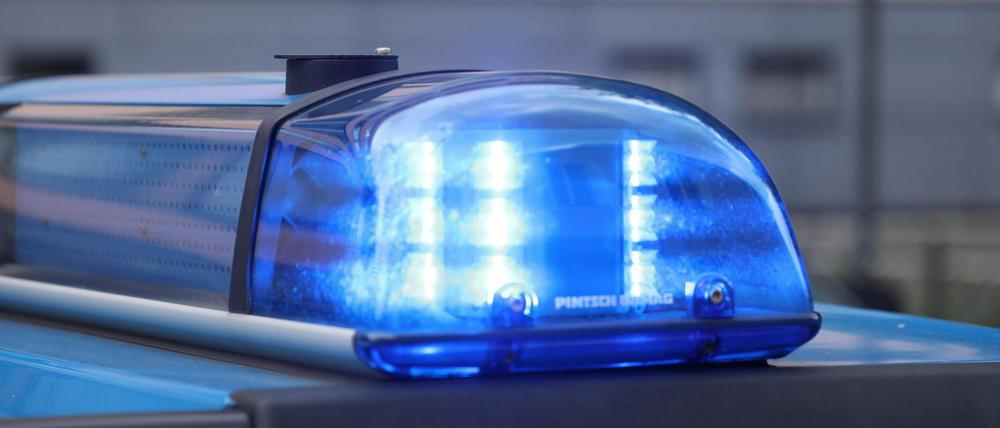 Die L79 war nach dem Unfall für mehrere Stunden gesperrt (Symbolbild).