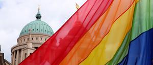 Das Land will Beratungsangebote für Transmenschen noch stärker unterstützen.