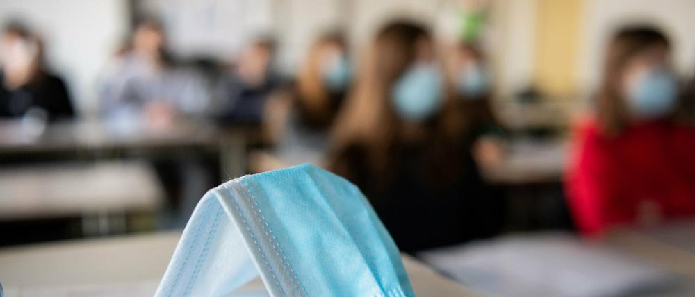Nach den Ferien herrscht in Brandenburg zunächst für alle Schüler Maskenpflicht.