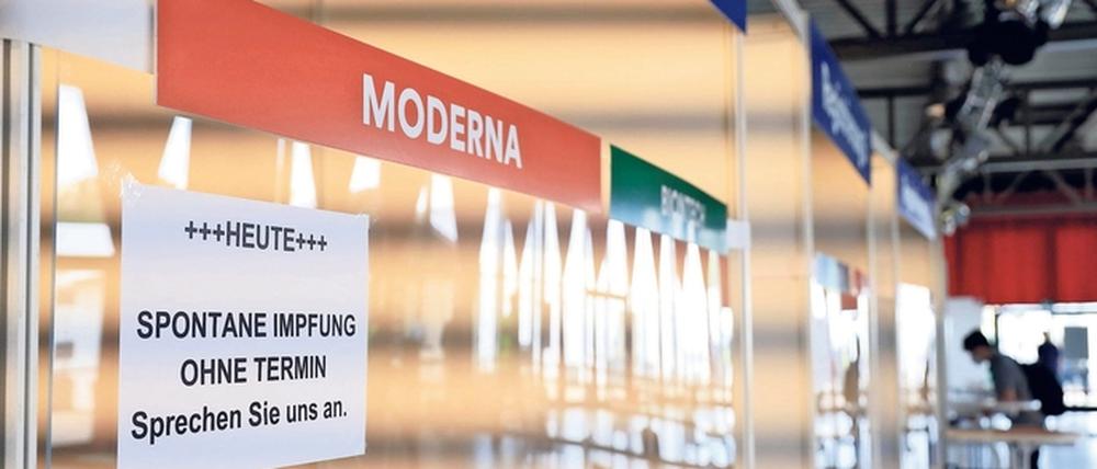 Das Impfzentrum in der Babelsberger Metropolishalle bot am Donnerstag auch Impfungen ohne Voranmeldung an. 