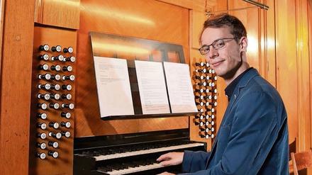 2016 übernahm Johannes Lang die Stelle des Kantors der Friedenskirche Sanssouci. 