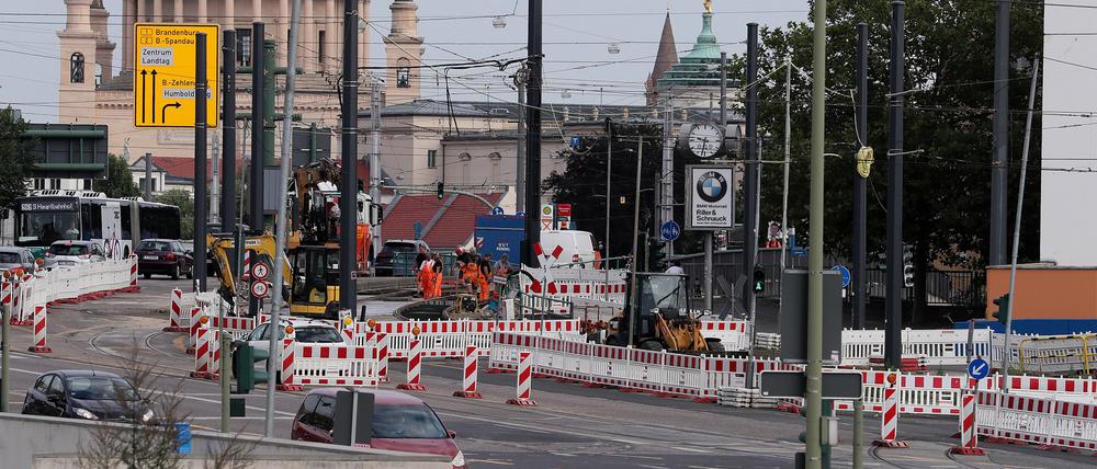 Die Arbeiten an der Tramtrasse nähern sich dem Ende