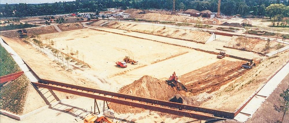 Baustelle. Angelegt wurde der Volkspark zwischen 1998 und 2001.