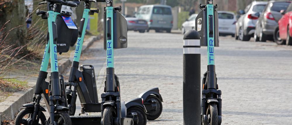 Auch E-Scooter dürfen betrunken nicht gefahren werden.