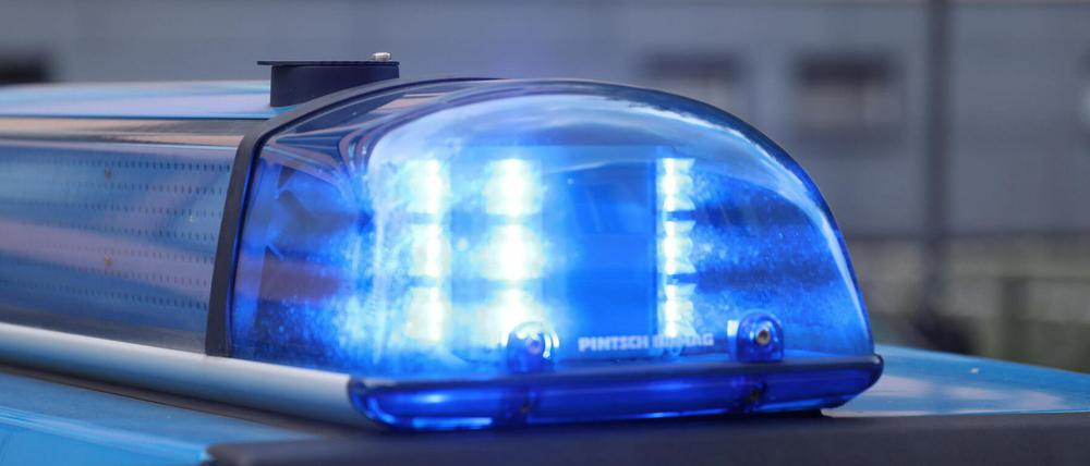 Die Polizei nahm die Verdächtigen ins Gewahrsam (Symbolbild).