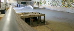 Alte Zeiten: Ein 2006 aufgenommenes Bild aus der längst abgerissenen Skater-Halle in der Potsdamer Kurfürstenstraße.