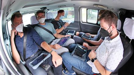 Die Insassen sind bereit für den Test.