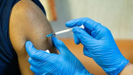 Erstmals liegen Impfquoten für Brandenburgs Landkreise und kreisfreie Städte vor. 