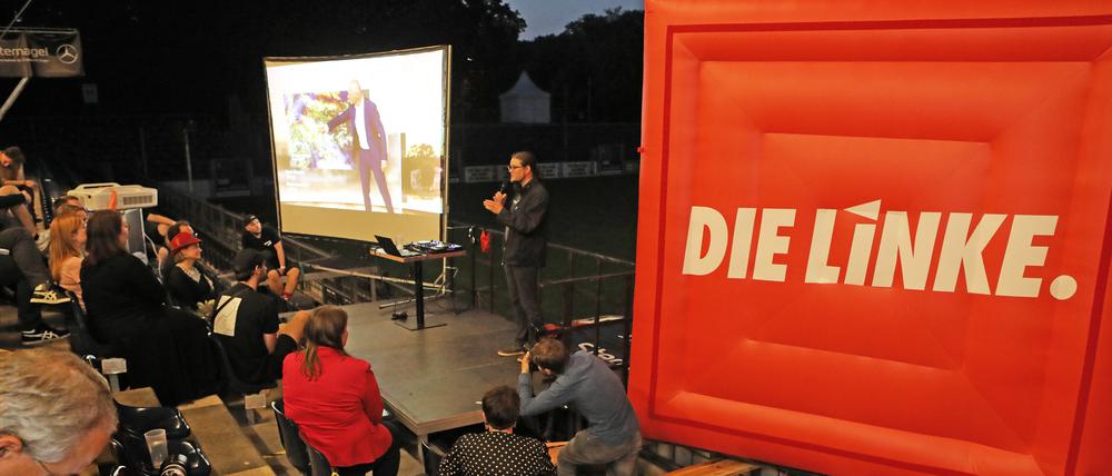 Nichts zu feiern: Auf der Linke-Wahlparty in Potsdam gab es wenig zu bejubeln.