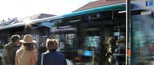 Die Verkehrsbetriebe leiden unter Personalnot.