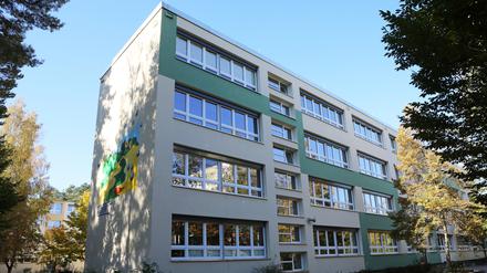 Teile des OSZ I sollen an die Fontane-Schule - daran gibt es scharfe Kritik.