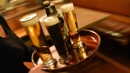 Die Bande soll das Bier auf dem Schwarzmarkt in Frankreich und Großbritannien verkauft haben (Symbolbild).